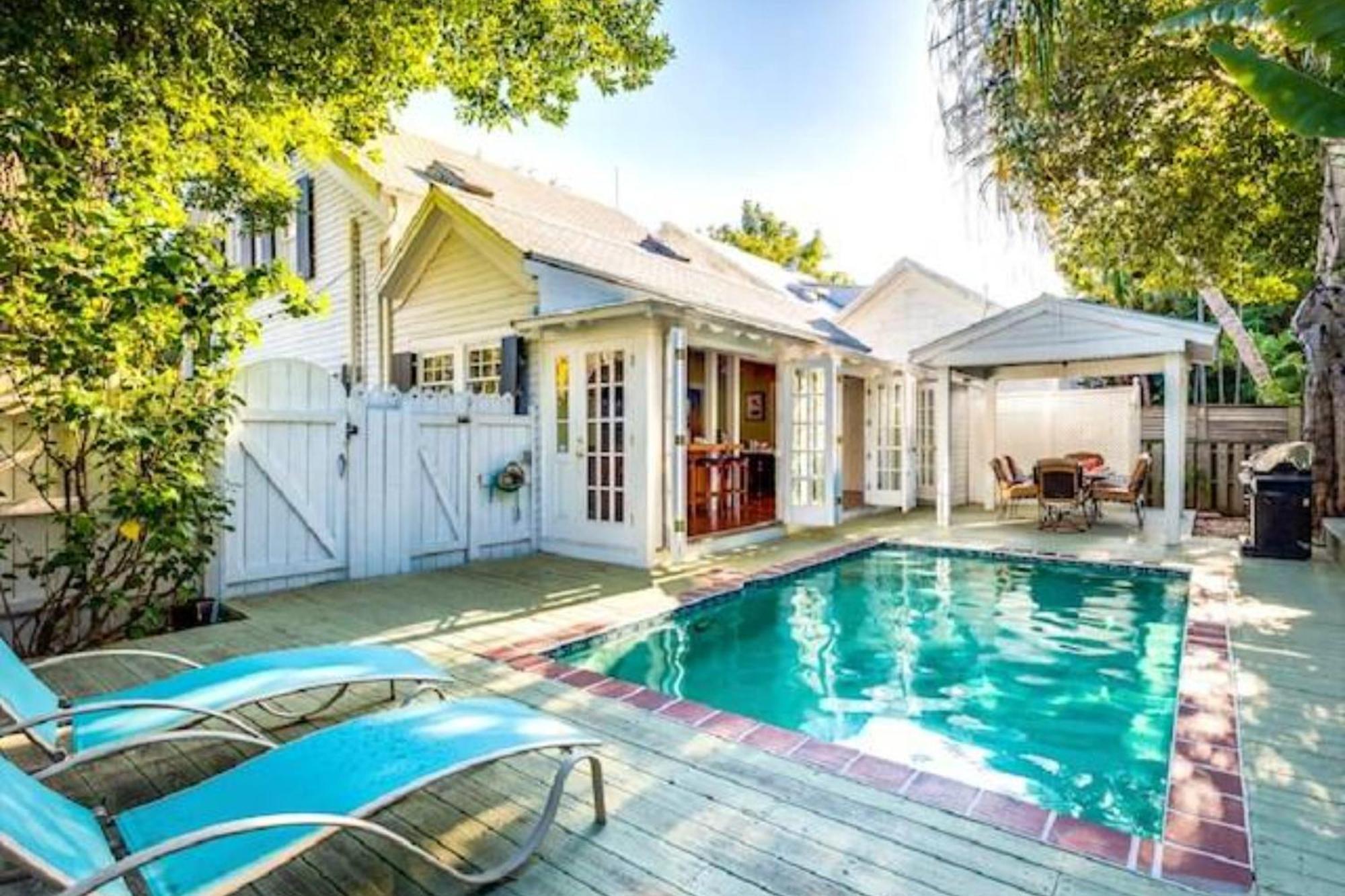 Casa De Rosalie By Avantstay Great Location W Pool Bbq Outdoor Dining Month Long Stays Only Кей Уест Екстериор снимка